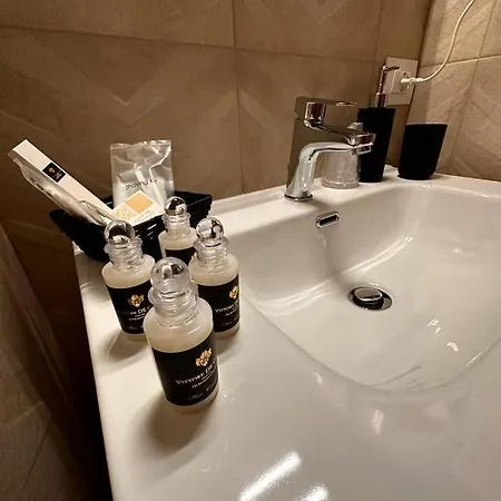 Alojamento de Acomodação e Pequeno-almoço Dimora In Centro